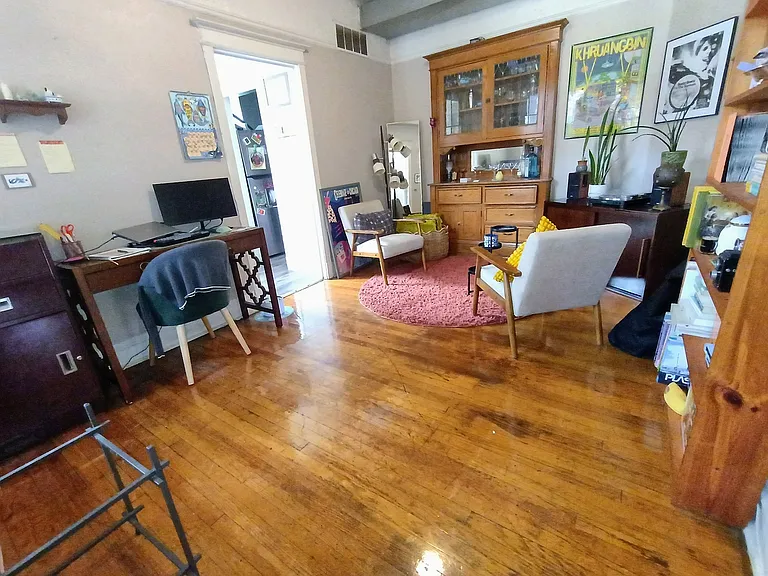 3516 N Broadway St #2 — Photo 4