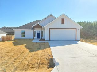 5507 Firewood Trl, Granbury, TX 76048
