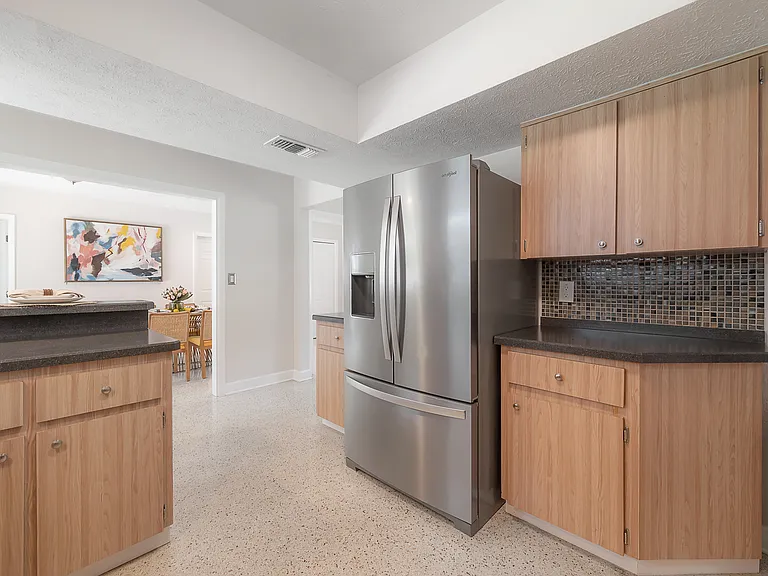 14626 Wildwood Dr — Photo 36