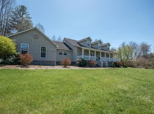 105 Long Rd, Franklin, NC 28734