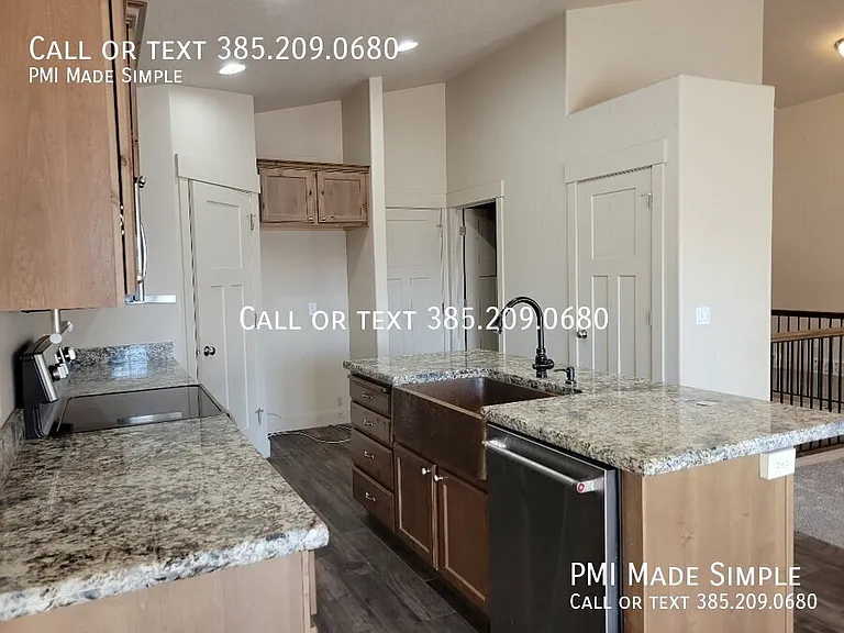 16 E Sterling Loop — Photo 3