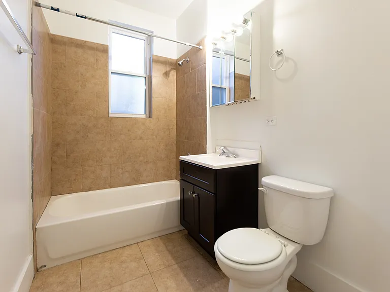 6701 N. Glenwood — Photo 25