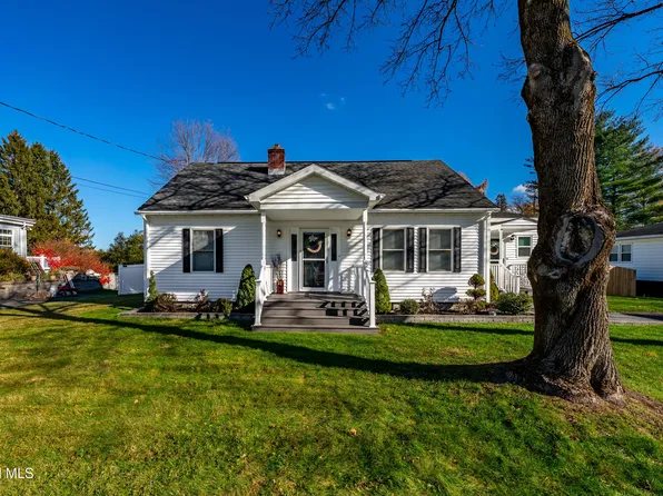 96 Euclid Avenue, Troy, NY 12180