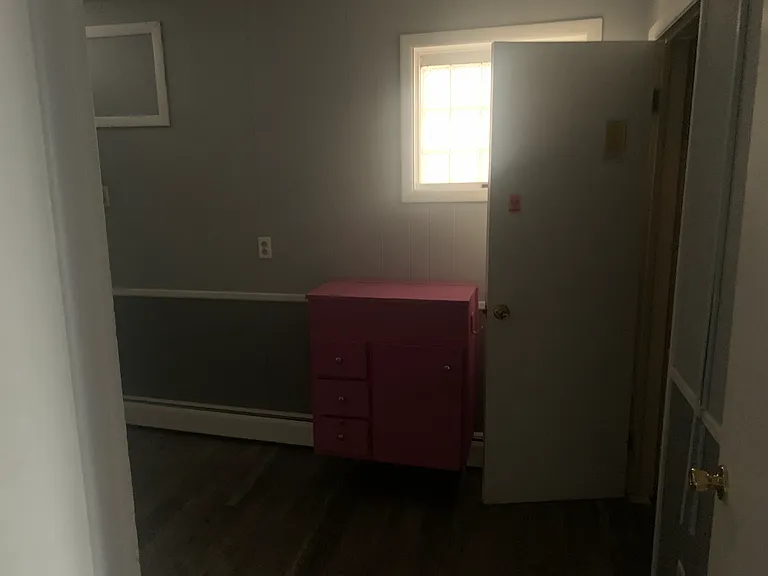 1094 E Lovejoy St #1 — Photo 9