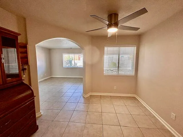 617 W Evans Ridge Cir — Photo 6