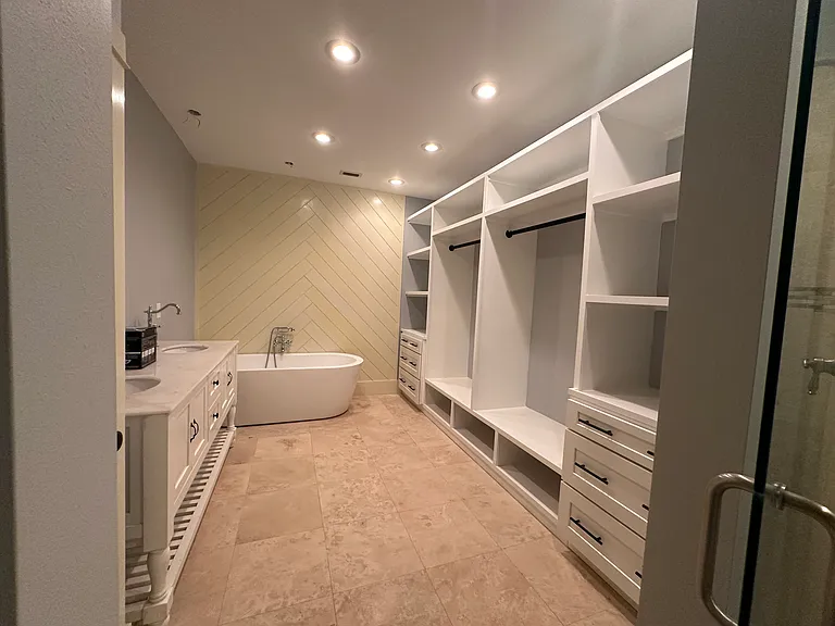 154 Delbert Ln — Photo 4