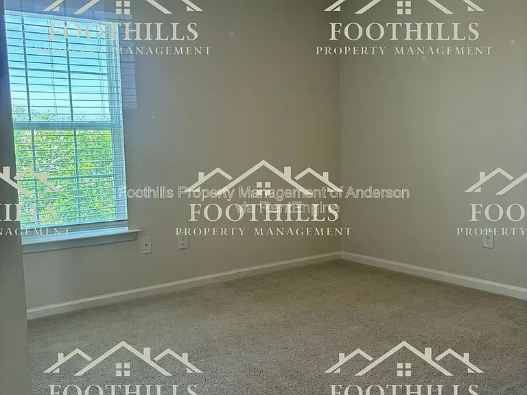 219 Grassy Creek Way — Photo 10