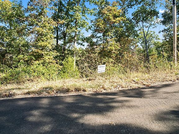 2nd image of 9 Johnson Ln