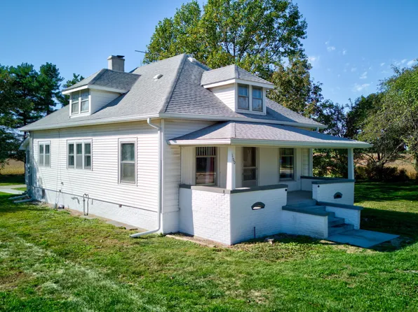 1100 N Main St, Tipton, IN 46072