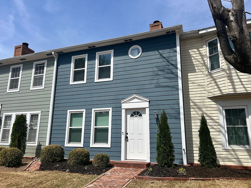 1st image of 1366 E Masonic Dr