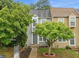15387 Gatehouse Ter, Woodbridge, VA 22191