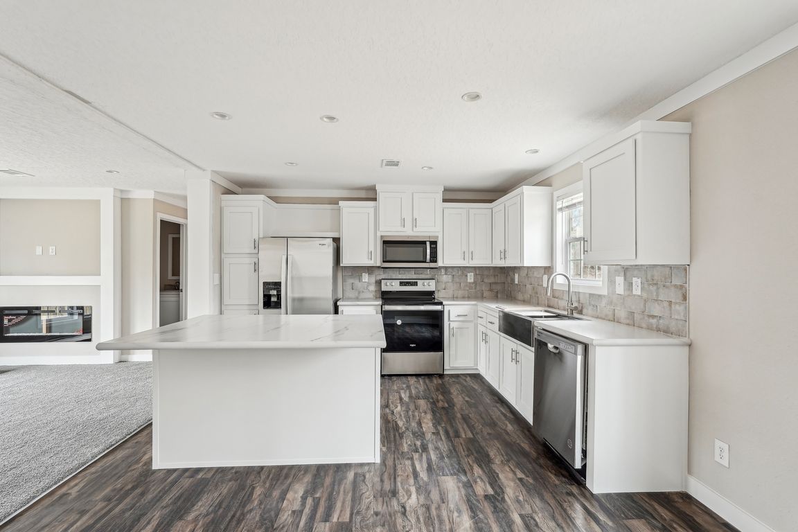 Gregory Dr-009.jpg