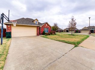11109 E 121st Pl N, Collinsville, OK 74021