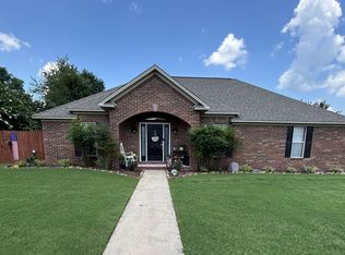 203 N Sawmill Rd, Searcy, AR 72143