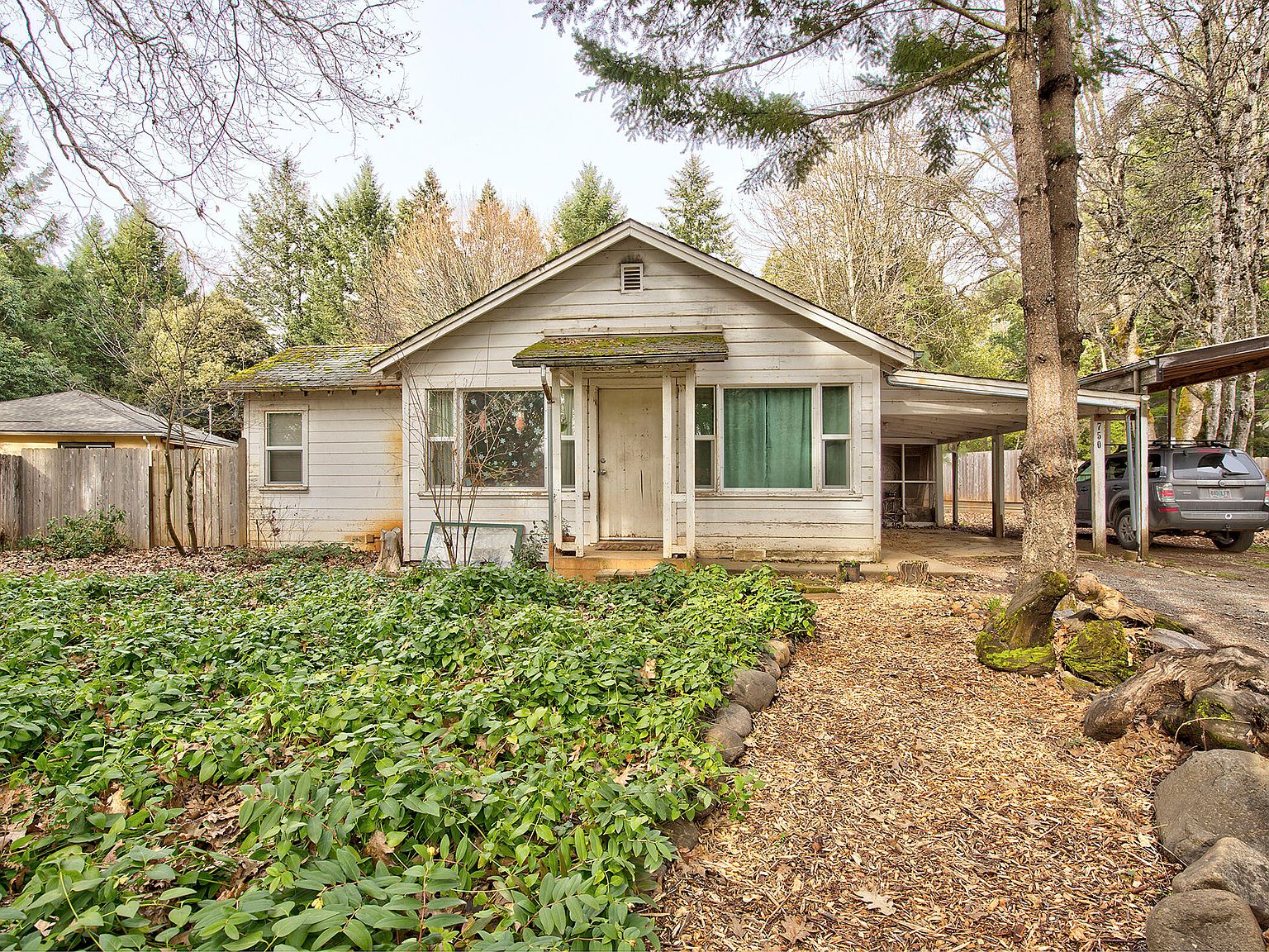 750 Caves Hwy Cave Junction Or 97523 Zillow