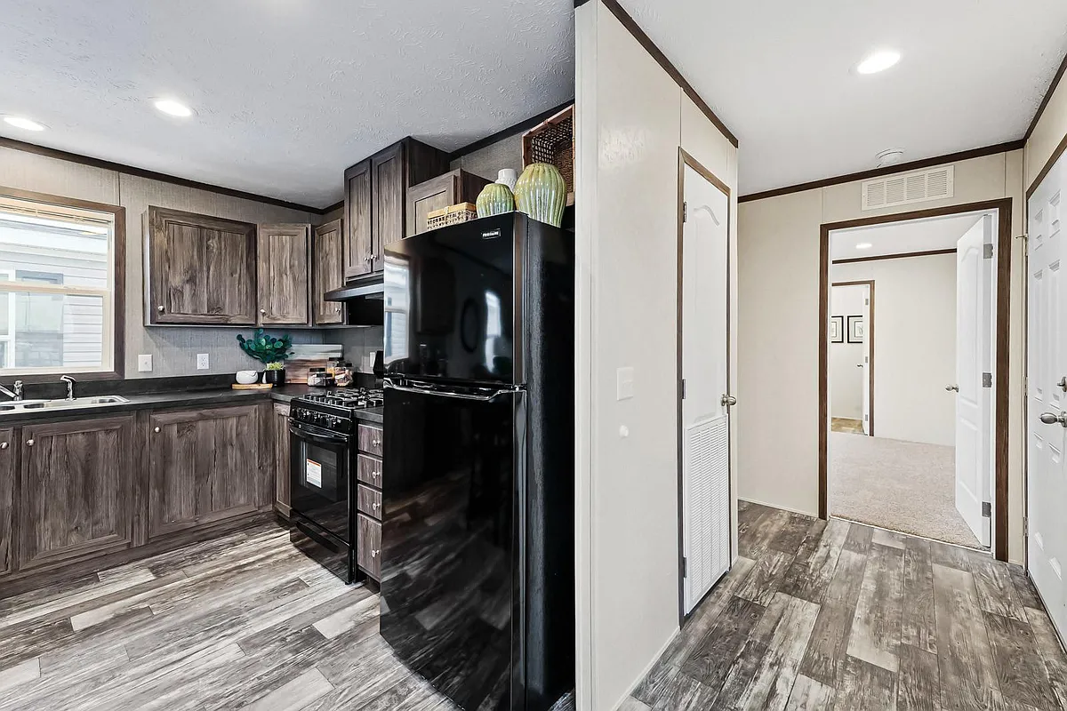 Building Photo - Perrysburg Estates