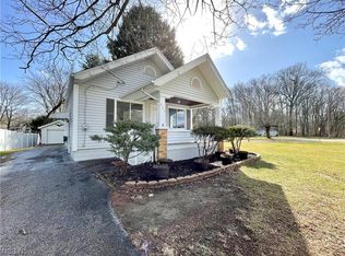 527 Ravenna Rd, Newton Falls, OH 44444