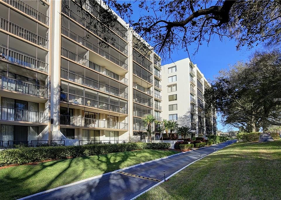 1st image of 220 Belleview Blvd APT 407