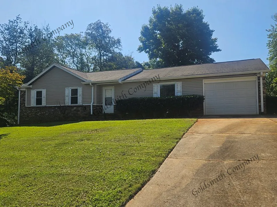 100 Wilma Dr