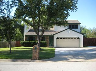 832 Heather Wood Dr, Grapevine, TX 76051