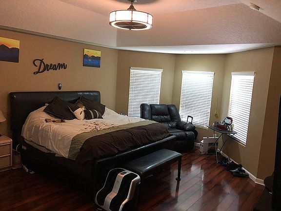 3rd image of 6536 Chester Park Dr