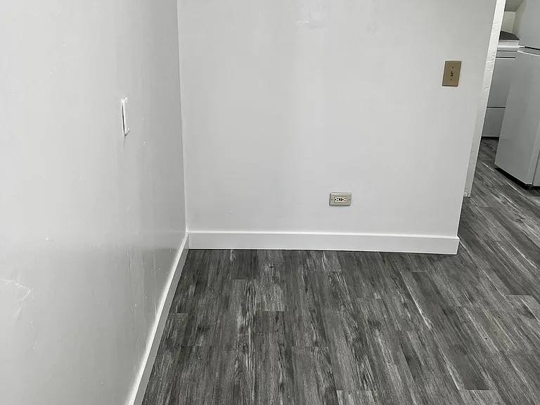 862 Goddard St #B — Photo 5