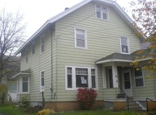 22 Petrie St, Little Falls, NY 13365