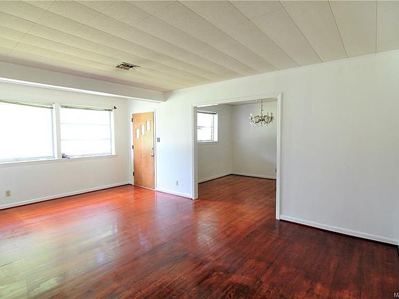 2nd image of 1202 Buckingham Dr