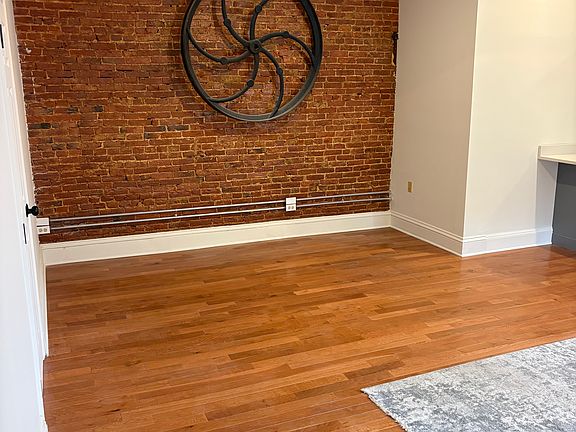 2nd image of 213 N Broad St Suite 4