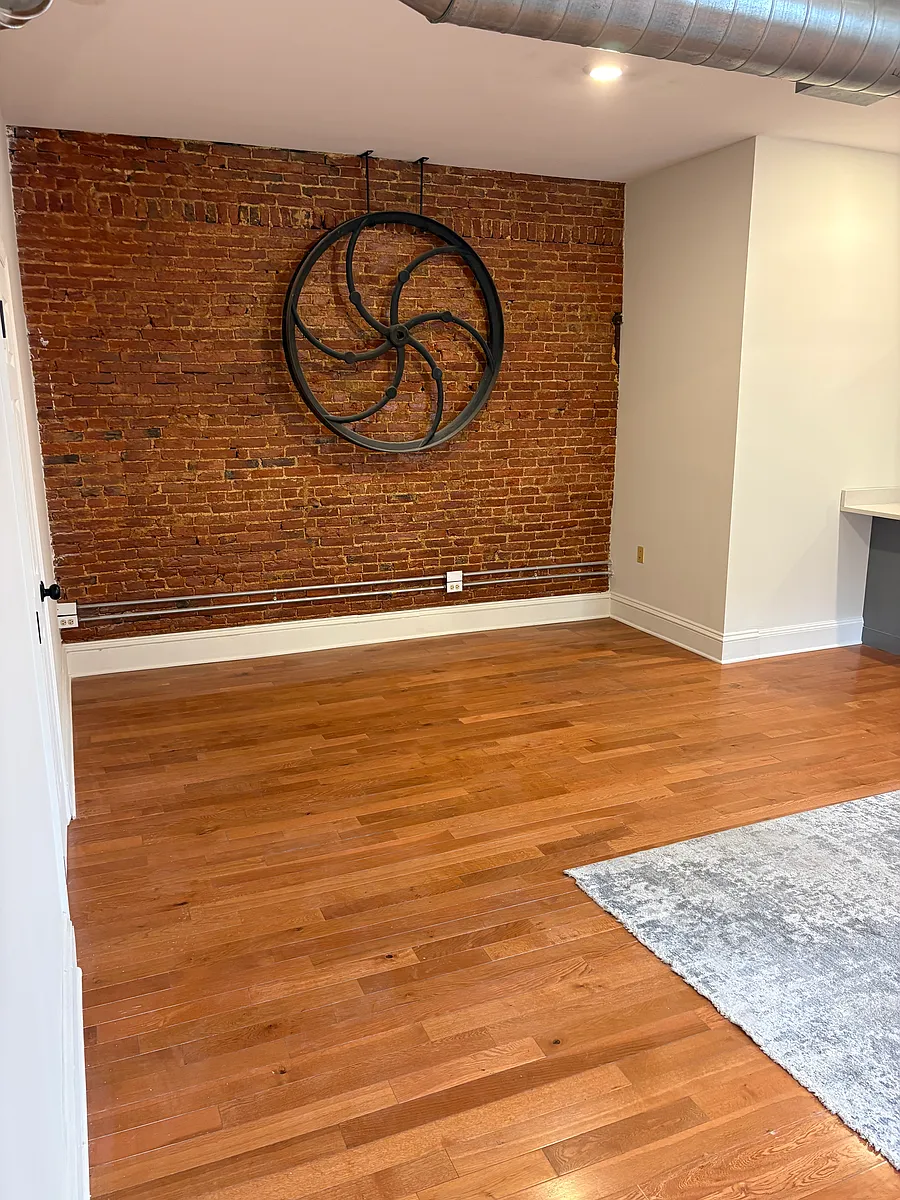 Building Photo - 213 N Broad St #4