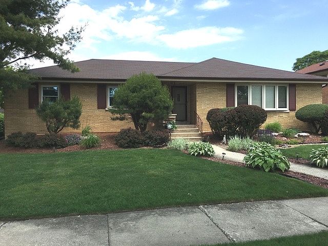 1st image of 133 29th St