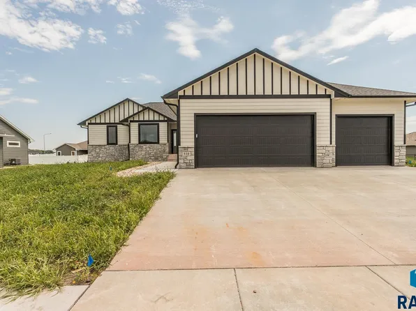 510 S Quartzite Ave, Tea, SD 57064