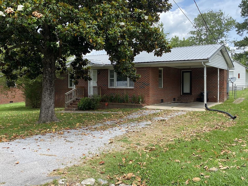 1st image of 204 W Laurel St