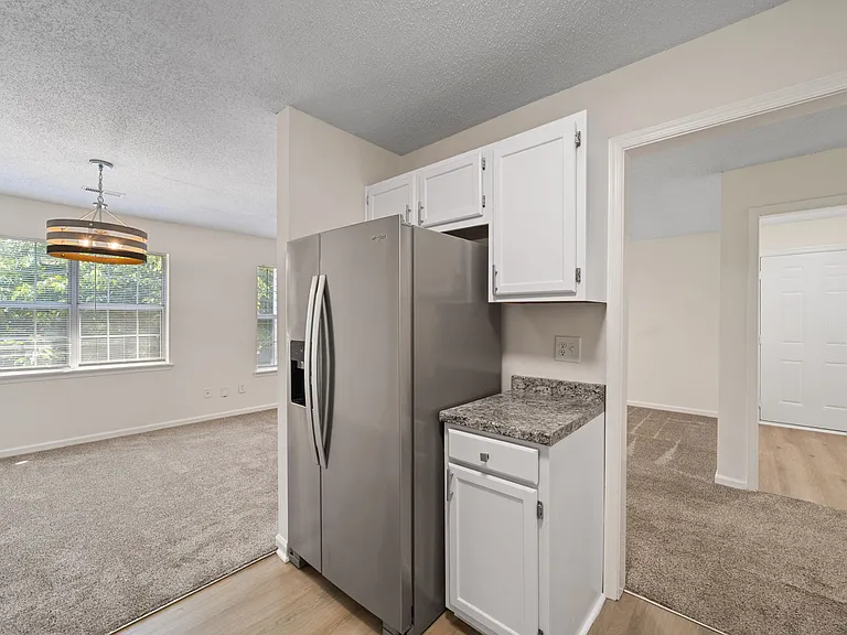 4228 Edith Ln #H — Photo 6