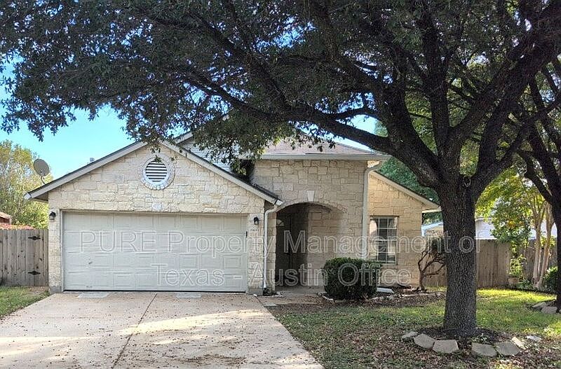 1st image of 1011 Keeshond Pl