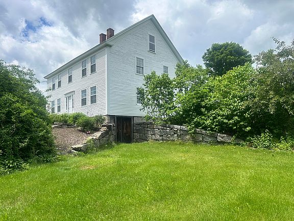 3rd image of 159 Moose Hill Road