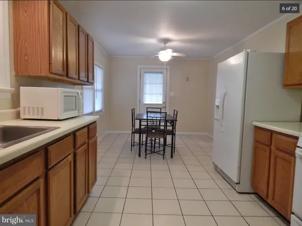 7602 Old Linton Hall Rd, Gainesville, VA 20155