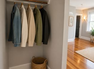 176 Lafayette St #2, Salem, MA 01970