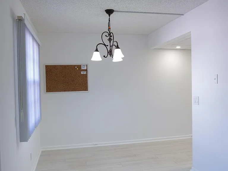 400 SW 134th Way #302F — Photo 11