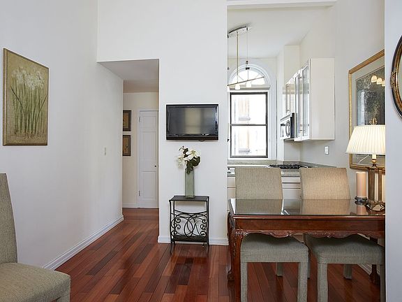 2nd image of 61 E 77th St APT 8E