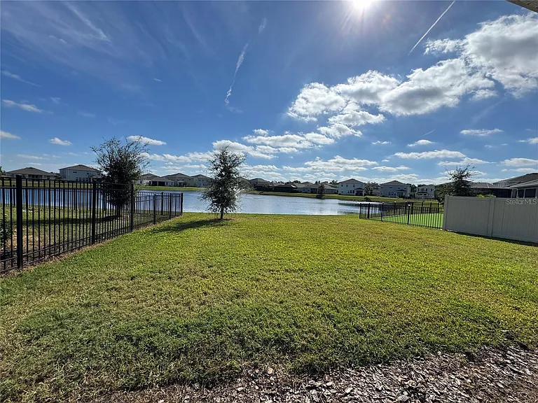 17710 Cantarina Cv — Photo 9