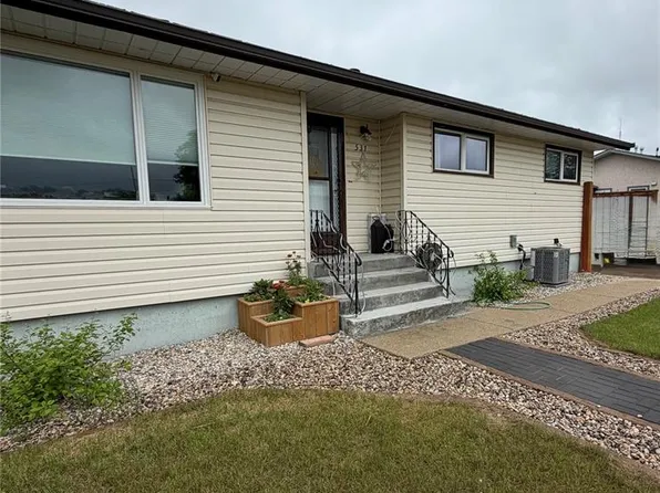 531 Prince STREET, Hudson Bay, SK S0E 0Y0
