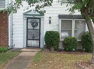 1320 Peabody Dr, Hampton, VA 23666
