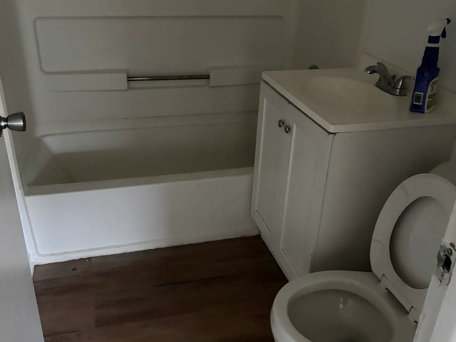 2 bed, 750 sqft, $1,450 — Photo 2