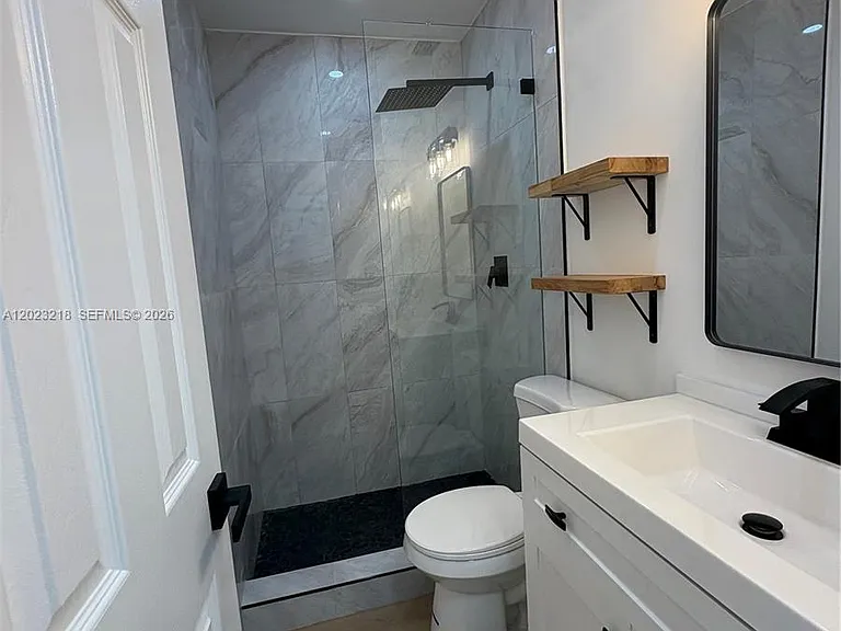 7150 SW 10th St — Photo 12