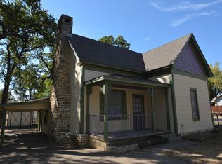 211 W Russell St, Weatherford, TX 76086