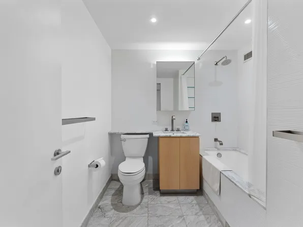 322 West 57th Street image 12 of 22