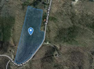 870 Racetrack Rd, Irvine, KY 40336