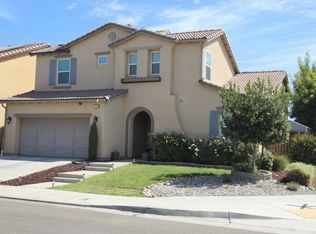 1115 Sanders Ave, Clovis, CA 93619