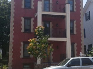 597 E 7th St #3, South Boston, MA 02127